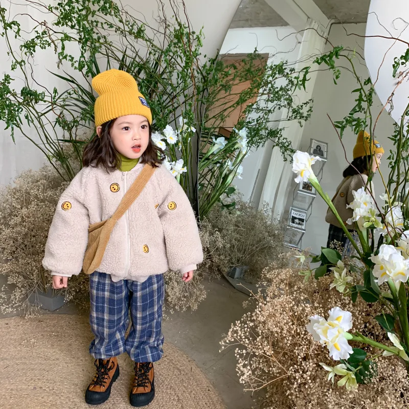 

Korea Winter Kids Boys Girls Cartoon Lamb Velvet Jacket Children Smiley Embroidered Plus Velvet Warm Padded Zipper Outwear 2021