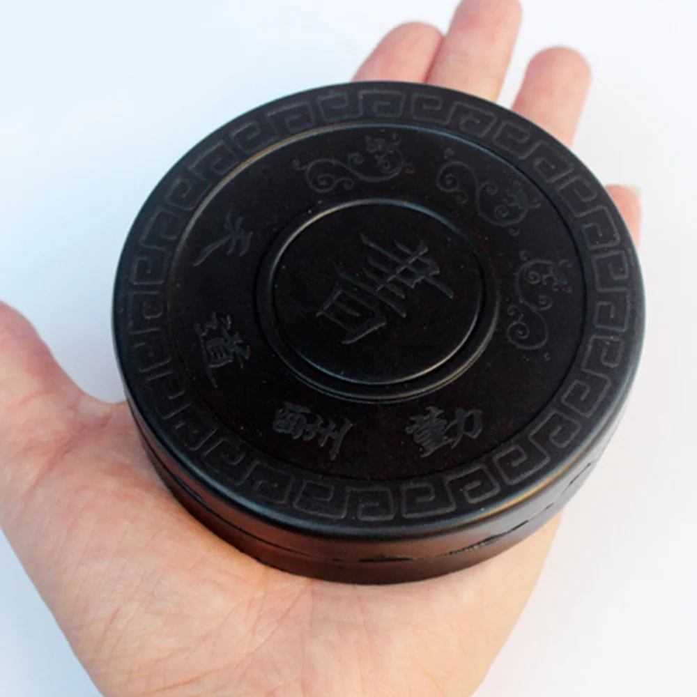 

1pc 4 Inch Inkslab Tai Chi Ink Grinding Tool Chinese Traditional Calligraphy Painting Tool with Cover (Black)