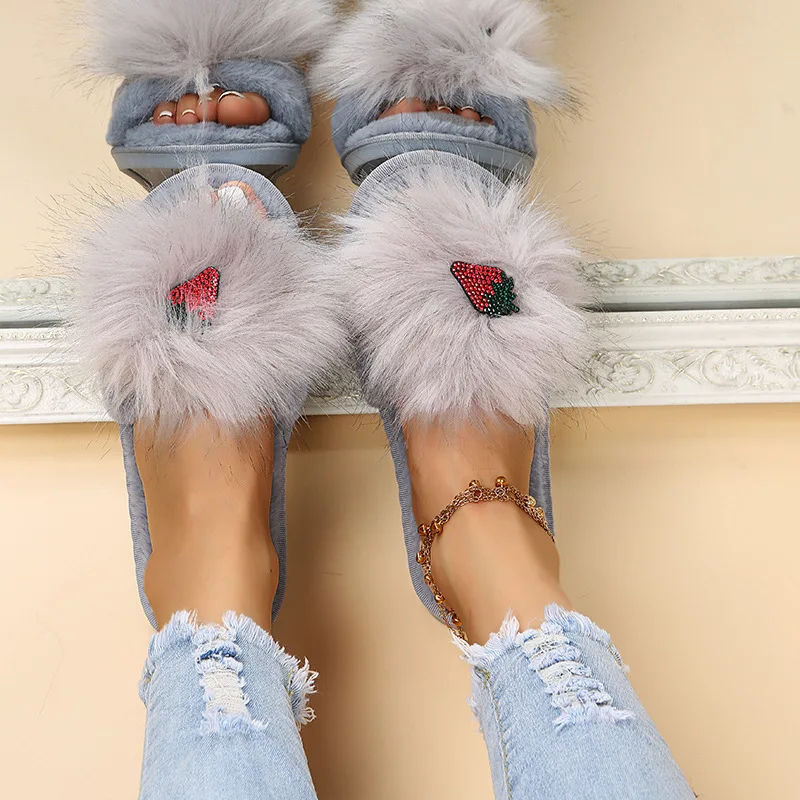 

Slippers Women's New Autumn and Winter Round Head Solid Color Rhinestone Strawberry One-line Outer Wear Wool Shoes