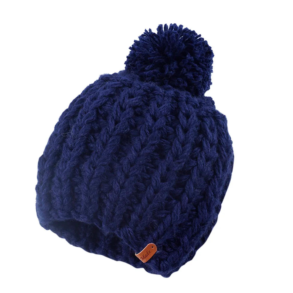 Женская Вязаная Шапка бини однотонная с флисовой подкладкой и помпоном