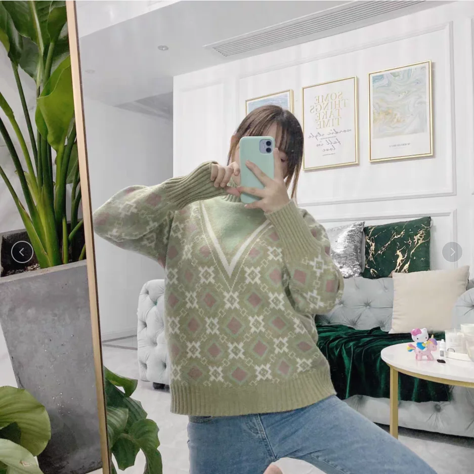 

New Style in Autumn and Winter 2020, Women's Plaid Knitted Sweater, Sexy High Collar, Thick Loose, Large Long Sleeve Top Fashion