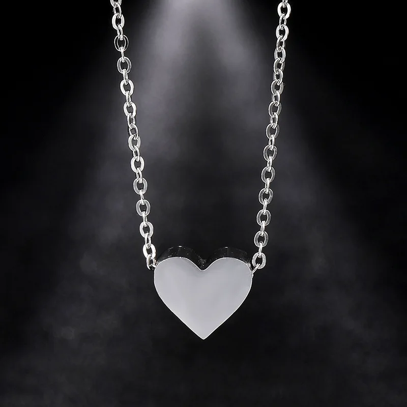 

Simple Stainless Steel Lucky Three-dimensional love Heart shape Pendant Necklace Woman Mother Girl Gift Wedding Jewelry