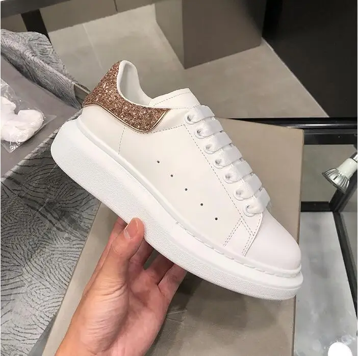 Новая женская кожаная повседневная обувь Розовые дизайнерские одежда для