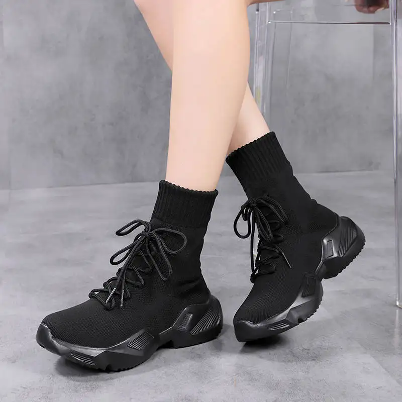 

Sports Shoes Ladies 38-46 Women’S Sneakers Most Popular Style Sneakers Sport Woman Thick Bottomed Tenis Running Kid Tennis 826D