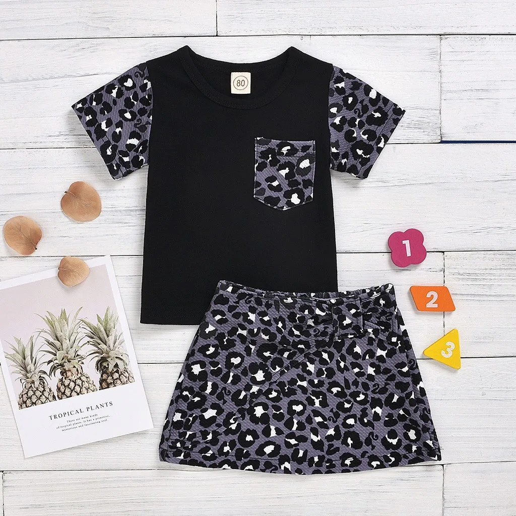 Детские леопардовые топы с короткими рукавами и карманами для девочек Короткая