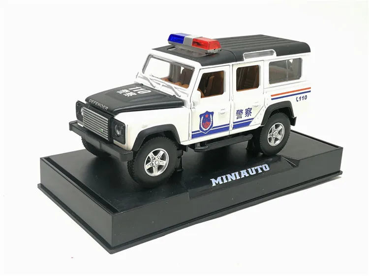 1:32 Высокая моделирования Land Defender Jeep полицейский автомобиль мальчик ребенок