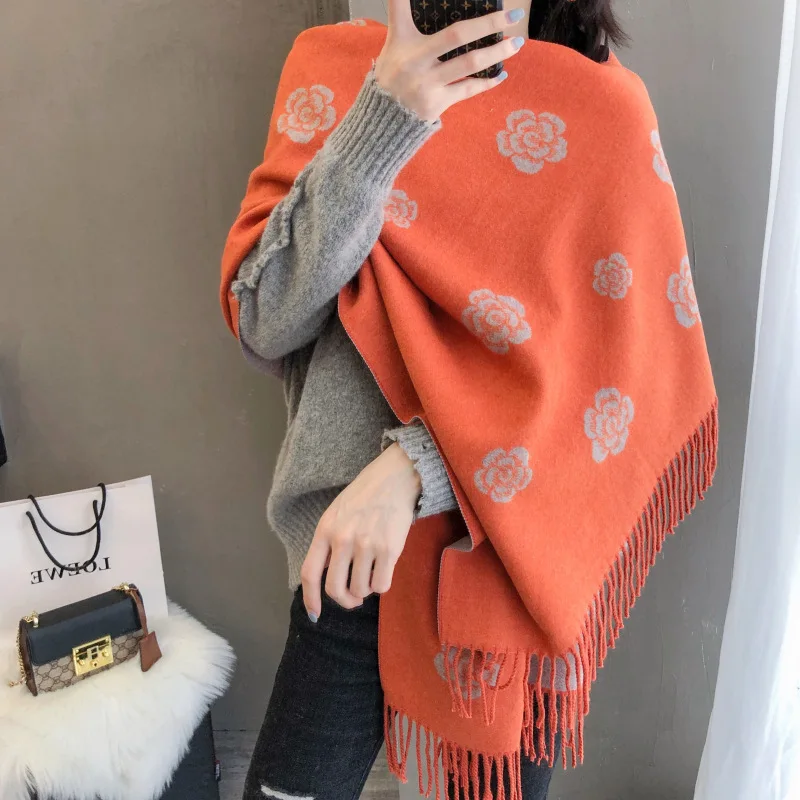 Женский шарф нового типа с цветком камелии имитация кашемира на осень и зиму of2019