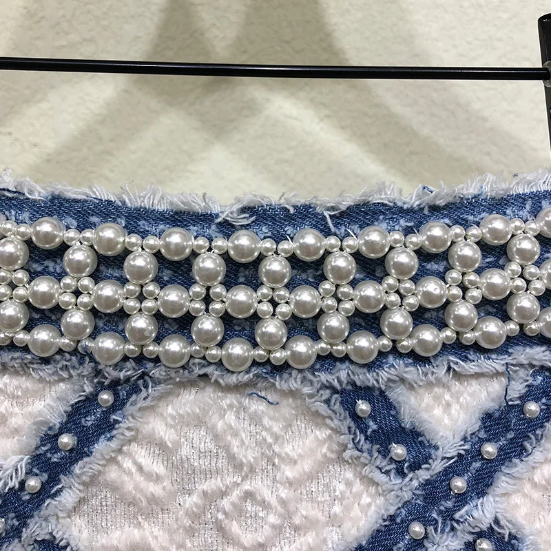 

New spring and summer hair niche color matching jeans skirts pearl diamond lattice A word skirt knitting women