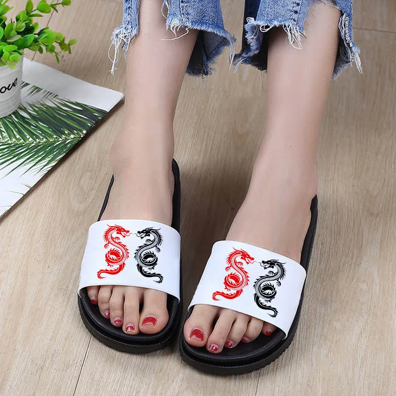 

Dragon Cartoon Slippers Simple Slippers Beach Slippers Open Toe Indoor Home Women Slides Bathroom Slippers Lady Mujer
