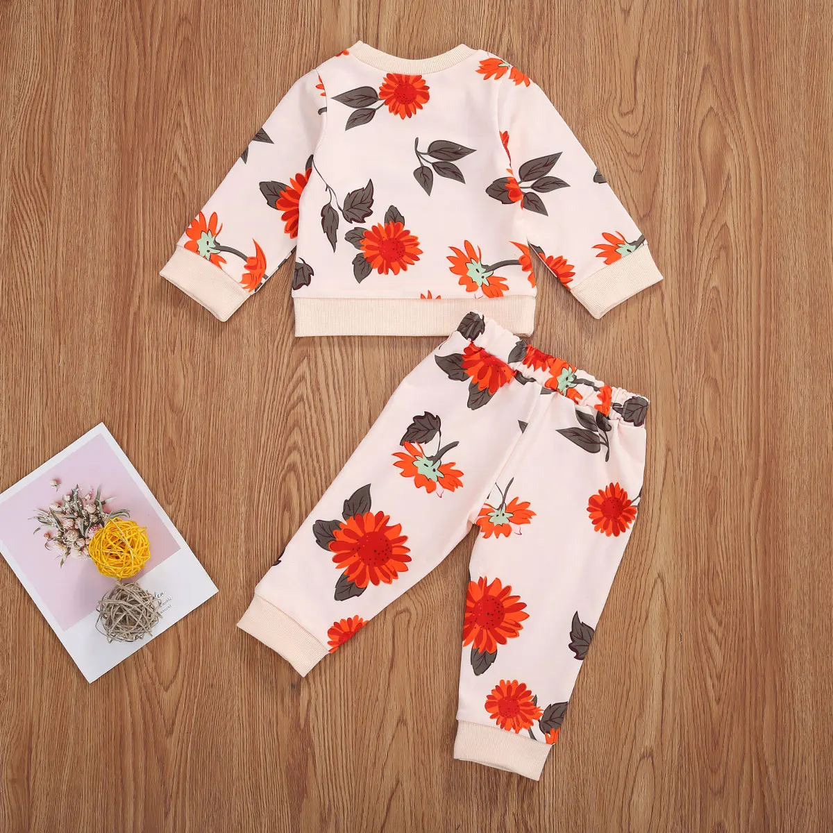 

2Pieces Baby Girl 0-24M Suit Set Sunflower Print Round Neck Long Sleeve T-Shirt and Trousers for Girls