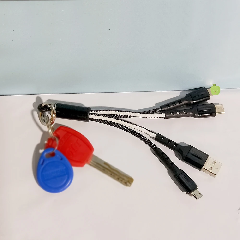Миниатюрный USB кабель 3 в 1 с брелком портативный короткий Micro Type C мульти зарядный