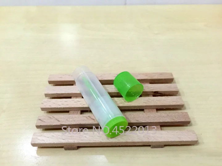 

5ML 100pcs/lot Empty Handmade Cosmetic Lip Balm Containers, Plastic Round Simple Lipstick Filler, Beauty Women Lip Beauty Tool