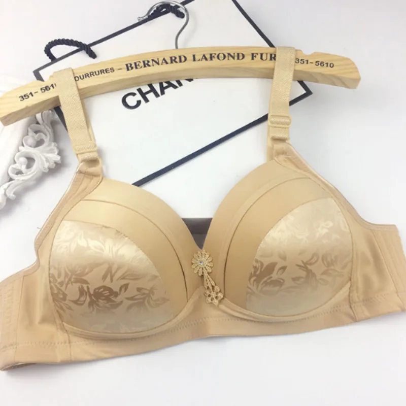 

Plus size C Cup Big Size High Quality Breathable Push Up Bra Women Wireless Bralette Intimate Sexy Hot Sale Female Underwear