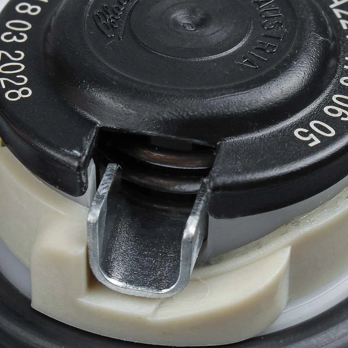 Новинка 1 шт. Крышка для бензобака топливного бака крышка Mercedes Benz C CL CLS E G GLK S SL SLK