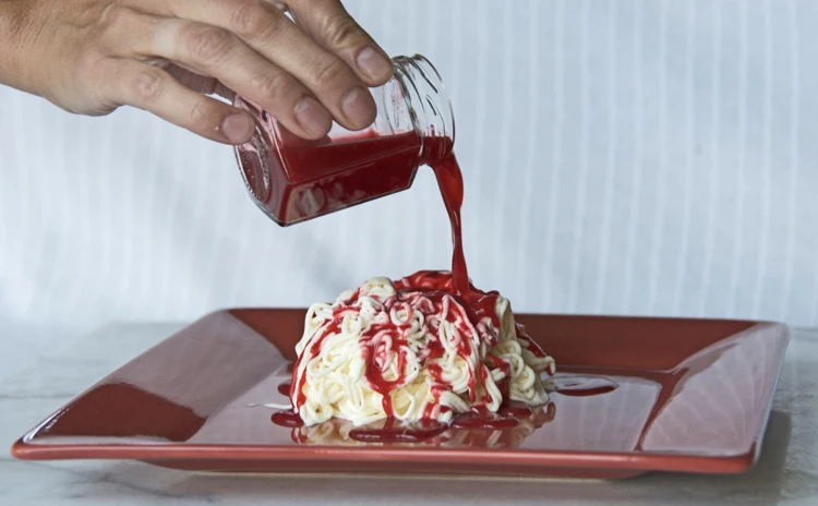 

Customized Color Noodle Shape Spaghetti Ice Cream Machine With 5 Mold