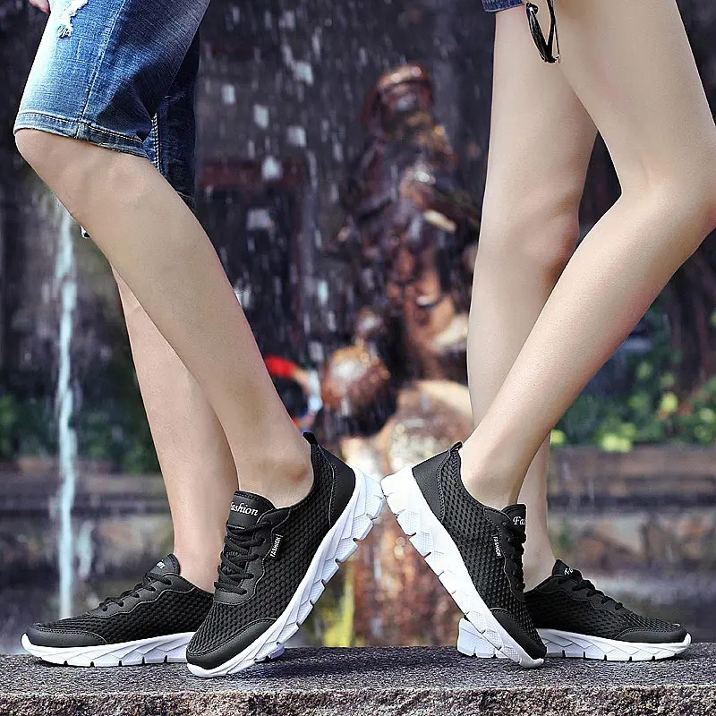 

Women's Running Sneakers Breathable Mesh Couple Shoes Unisex Lightweight Jogging Walking Shoes Men's Large Size Sneakers 35-46