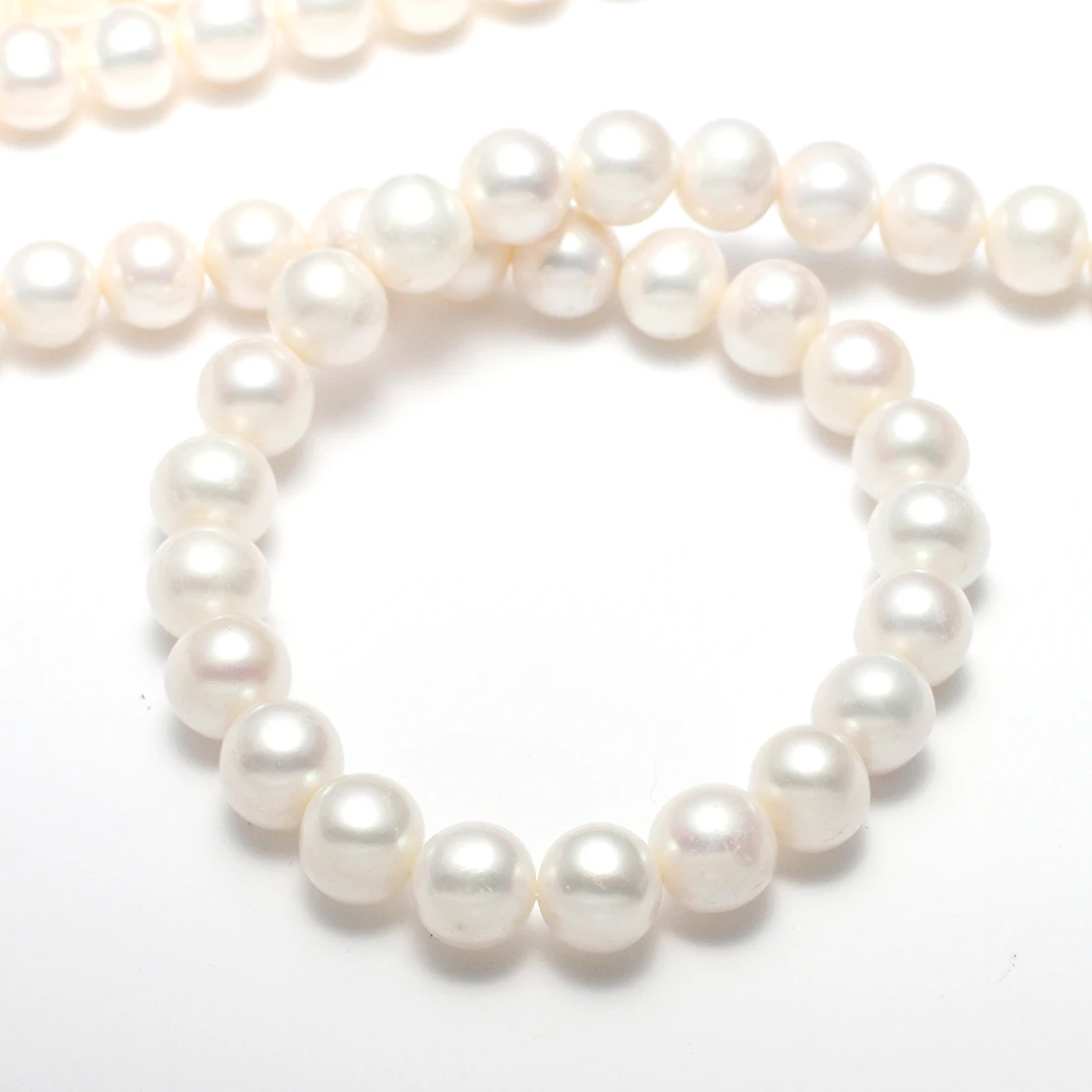 

Natural White 10-11mm Cultured Potato Freshwater Pearl Beads 0.8mm Hole 15.7inch/Strand for DIY Bracelet Necklace Jewelry Making