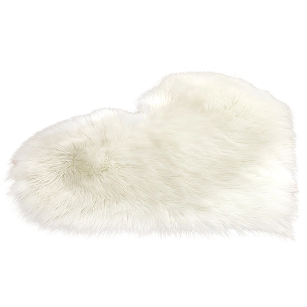

Non Slip Solid Cute Floor Mat Artificial Wool Soft Shaggy Decoration Baby Room Fluffy Carpet Bedroom Home Door Heart Shape