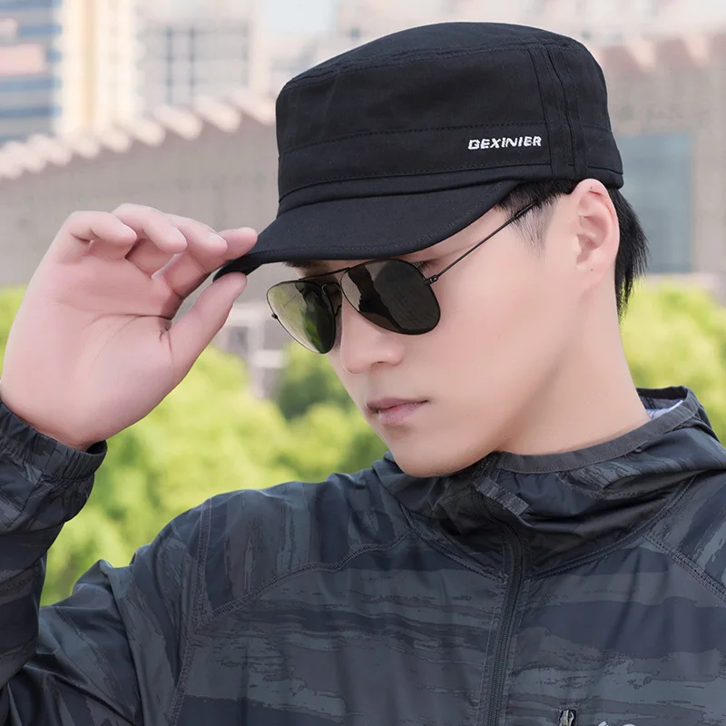 

Hat Men's Handsome Armored Cap Outdoor Breathable Casual Flat Top Hats Female Riding Sunshade Duck Cap Spring Time Tide fashion