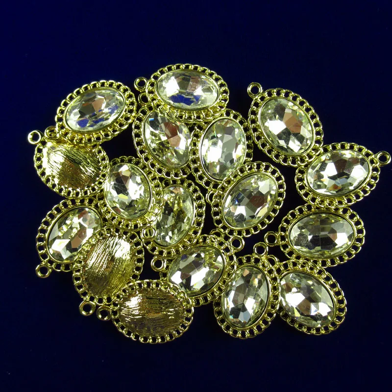 

15Pcs 23x15x6mm Gold Wrapped Faceted White Crystal Oval Pendant Bead 133BB