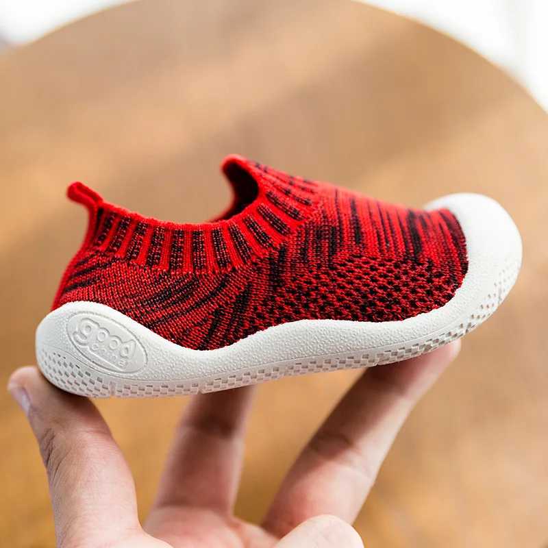 Весенняя обувь для малышей Повседневная с мягкой подошвой мальчиков и девочек