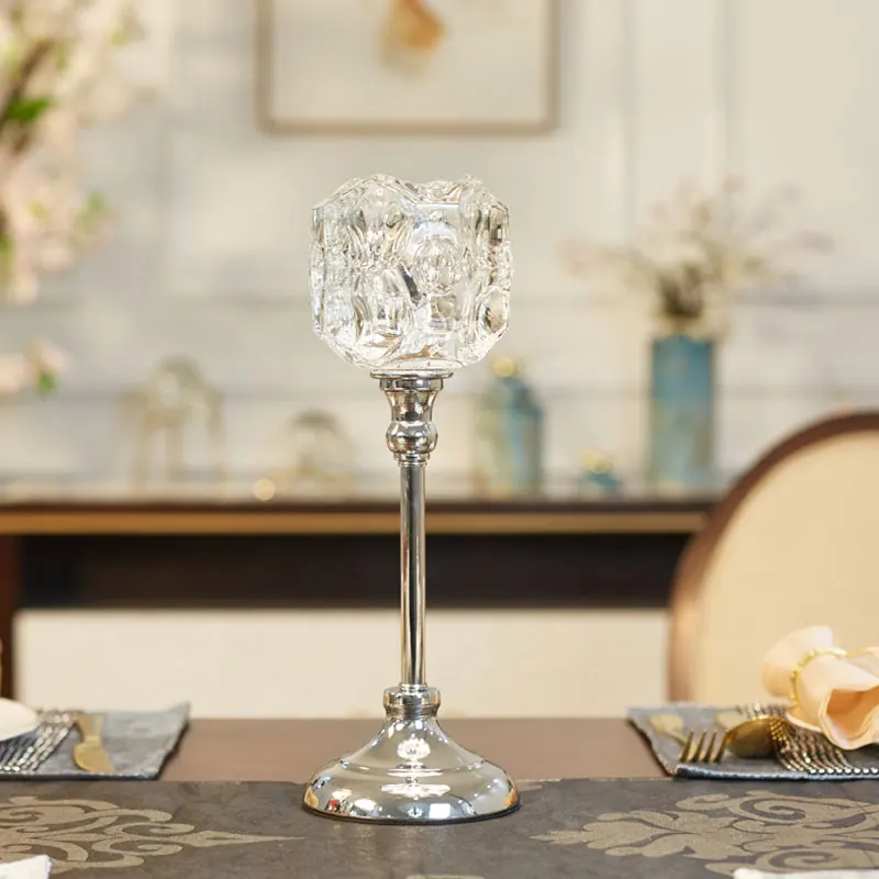 

European Style Candle Holder Luxury Dinner Props Crystal Metal Candle Holders Minimalist Windproof Bougeoir Home Decor EB50ZT