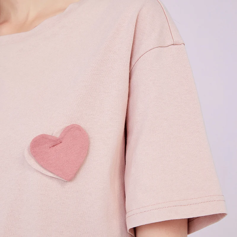 Женская футболка с круглым вырезом ARTKA розовая свободная укороченная коротким