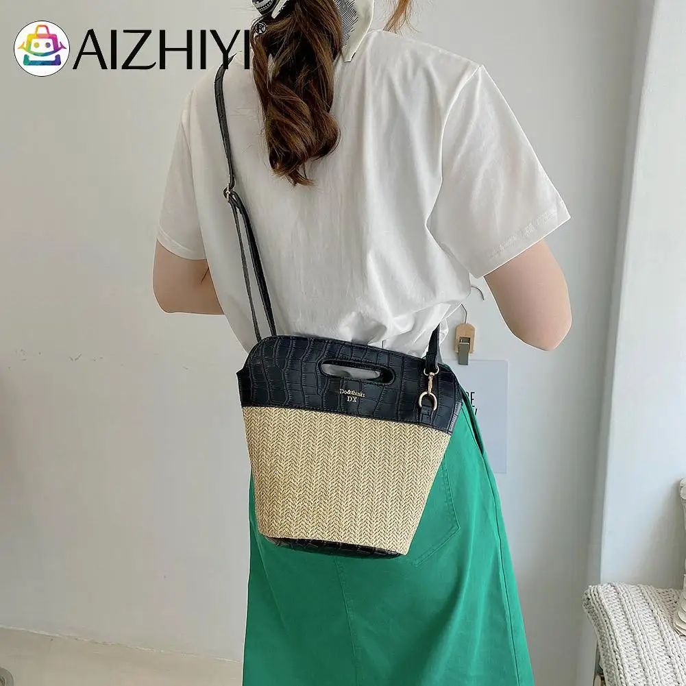 

Vintage Woven PU Patchwork Bucket Messenger Bag Women Vacation Purse Handbags Travel Beach Women Fashion Crossbody Handbags
