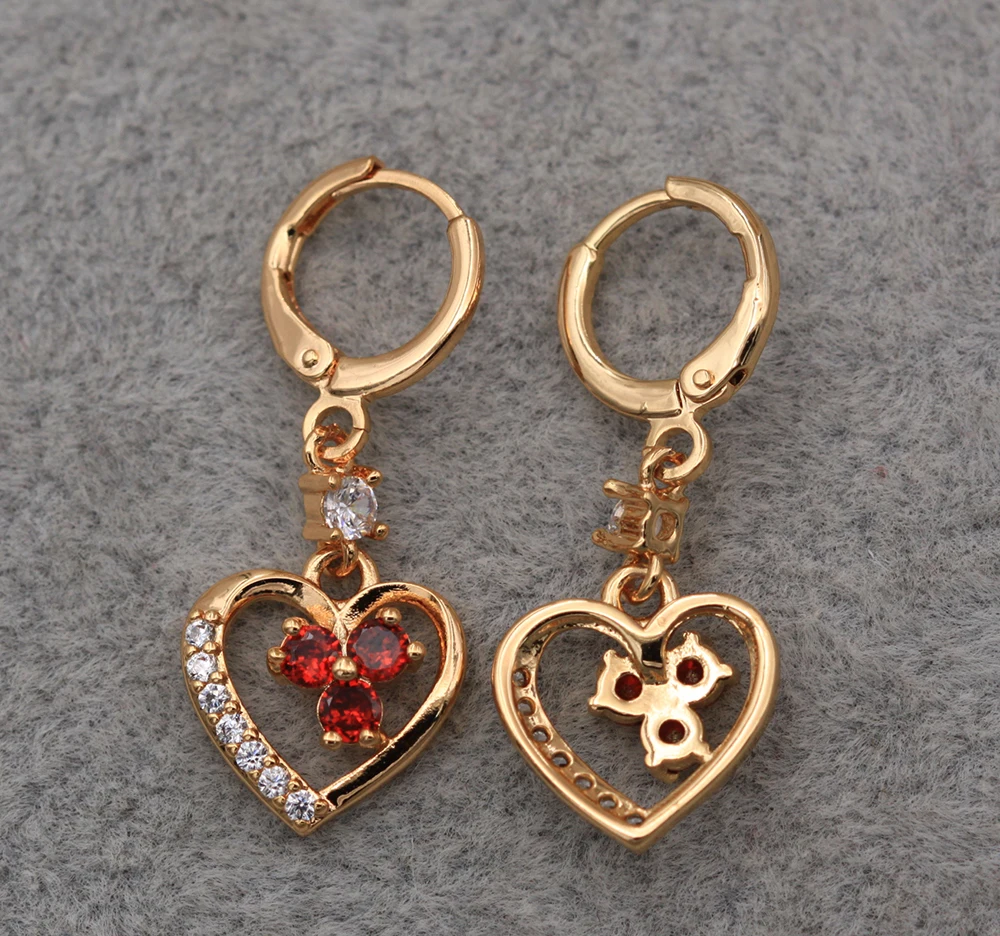 Модные Позолоченные медные серьги-подвески в форме сердца с красным цирконием