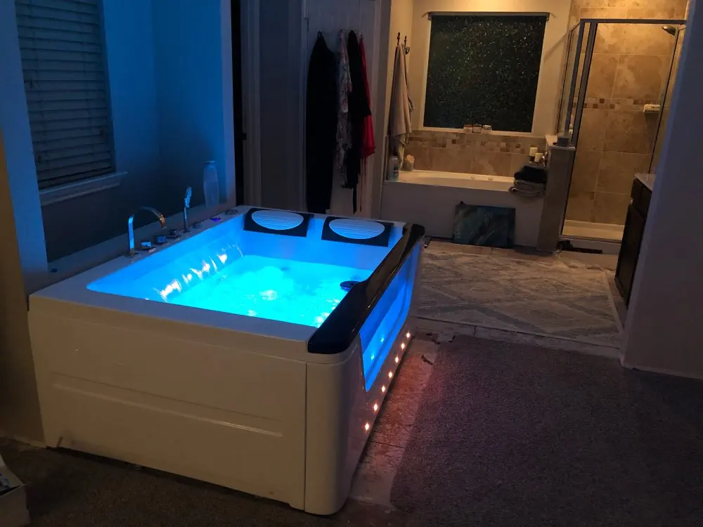 

1700mm Fiberglass Whirlpool Bathtub Acrylic Hydromassage Surfing Massaging Tub NS3020