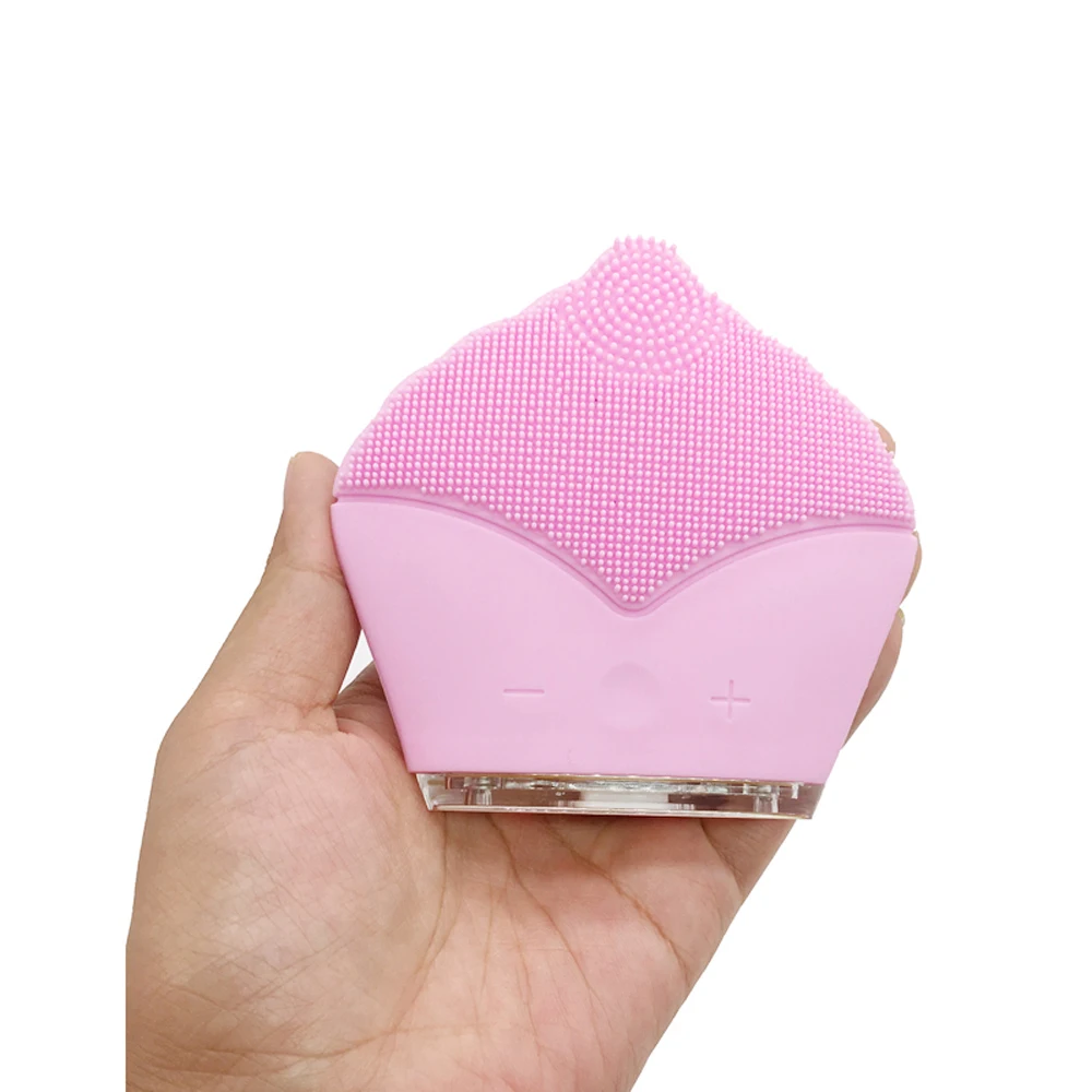 Силиконовая щетка для чистки лица с USB-портом 1 комплект |