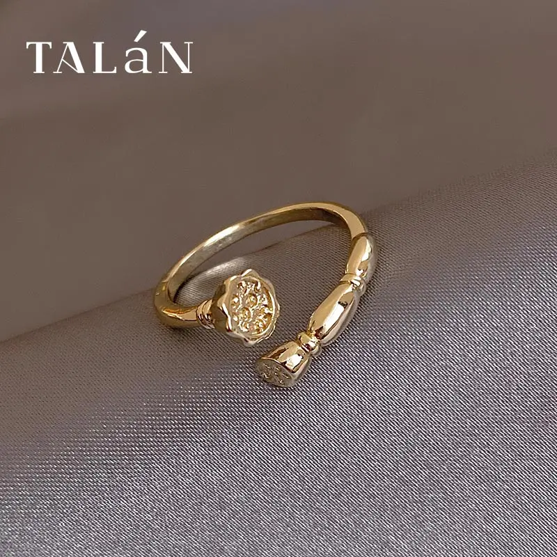 Золотой лотос Seedpod лотоса Корневище узел кольцо Женские Простые Открытое