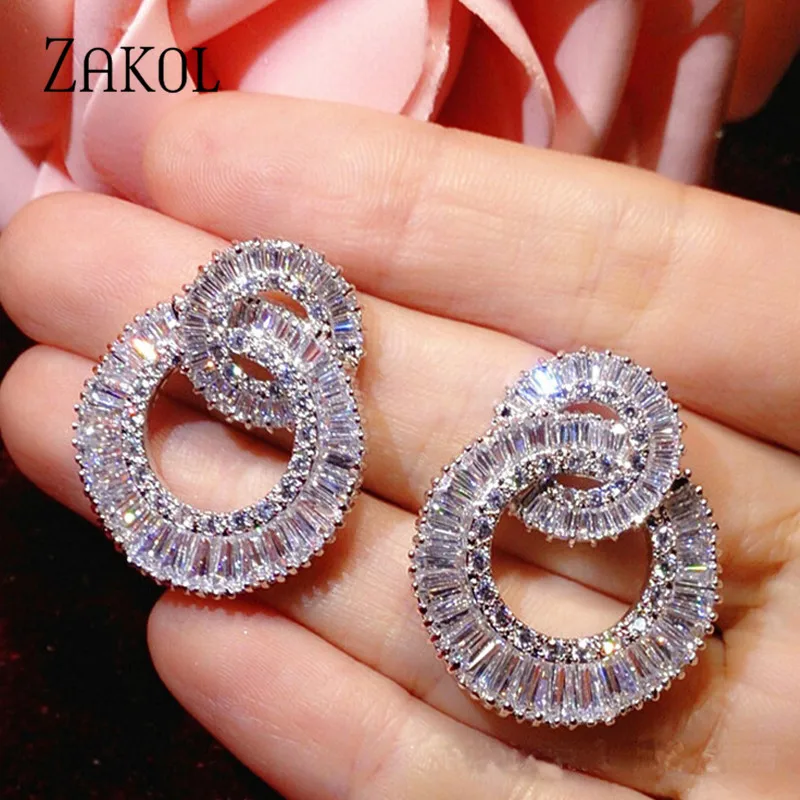 Женские серьги пусеты ZAKOL белого цвета с кубическим цирконием FSEP371|stud earrings|zircon stud