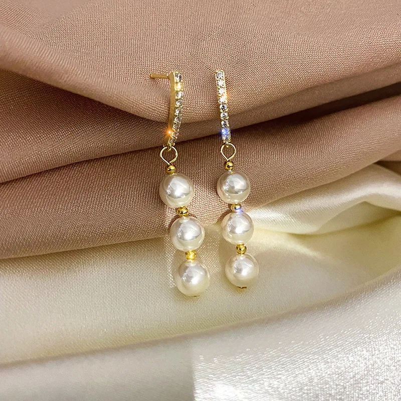 

S925 Silver Needle Pearl Earrings With Diamond Earrings