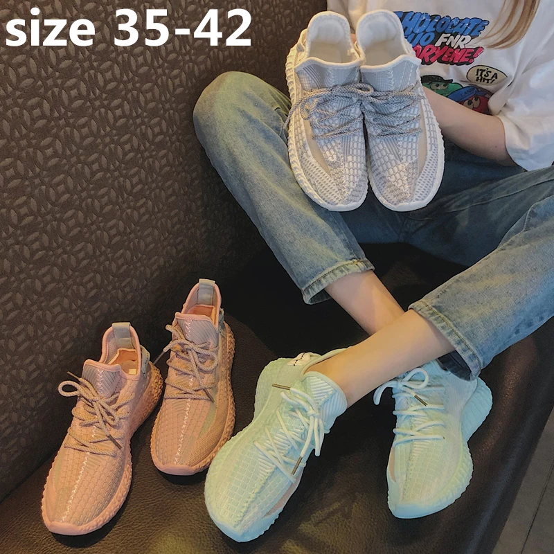 Модные женские кроссовки Дышащие удобные легкие с круглым носком Женские