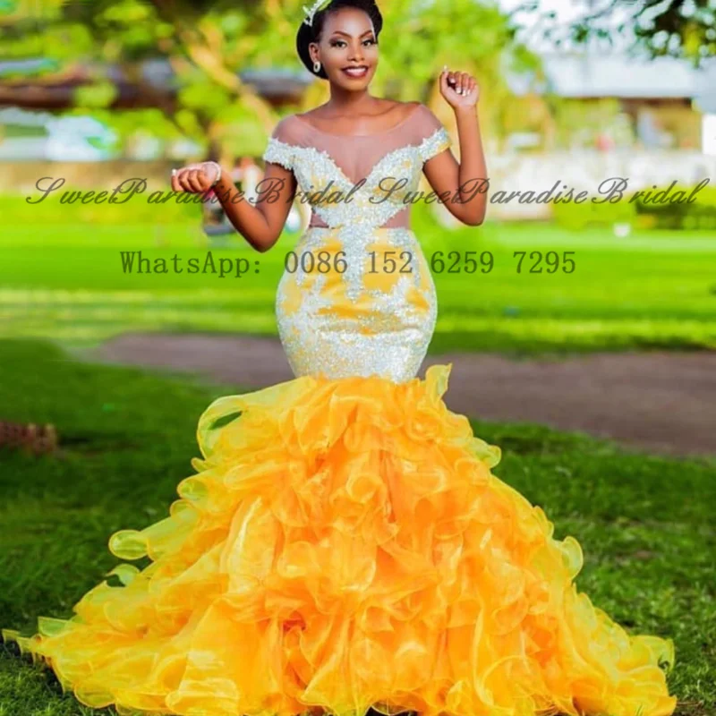 

Cascading Ruffles Mermaid Evening Dresses With Appliques Beads Gold Yellow Organza Long Sheer Neck Celebrity Dress Party