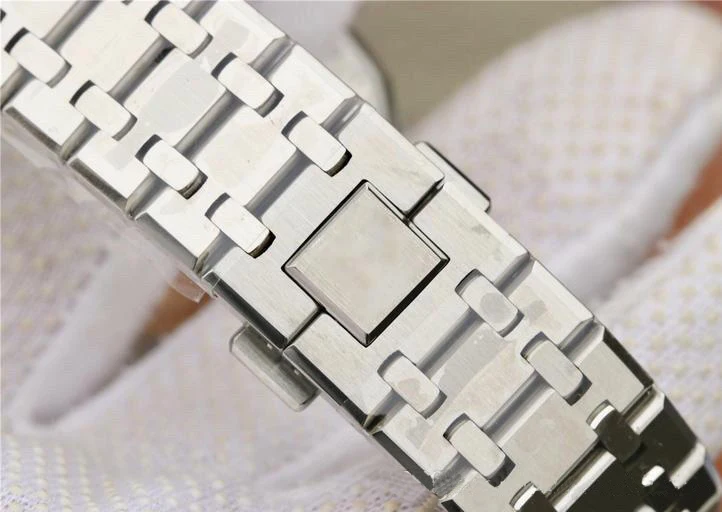 

Classic New Men Watch Stainless Steel Automatic Mechanical Self Wind Silver Blue Black Sapphire Royal Back See Through Oaks