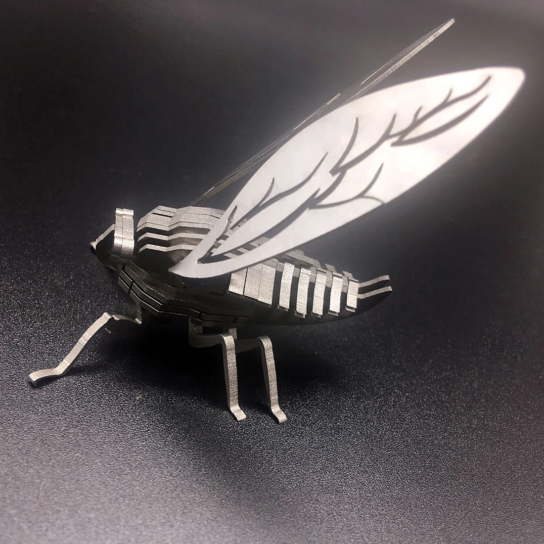 

Surwish DIY Assemble Model Kit 3D Stainless Steel Assembly Detachable Cicada Model Home Office Table Ornaments Kids Men Gift