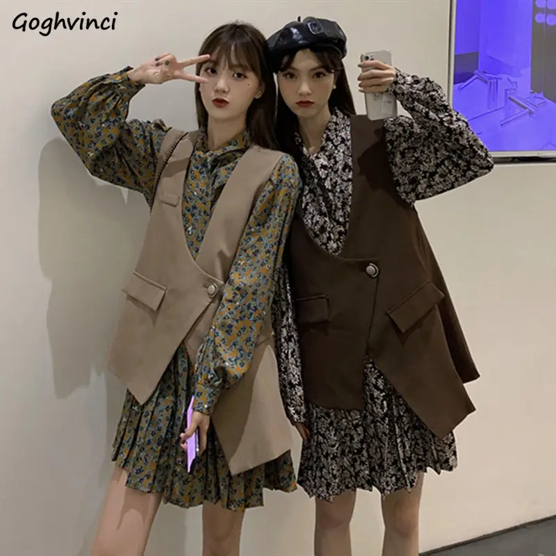 

Жилет женский длинный на одной пуговице, с V-образным вырезом