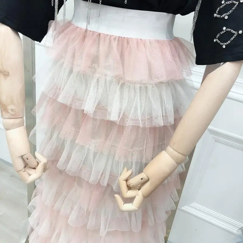 Эластичное плиссированное платье с высокой талией градиентное Радужное