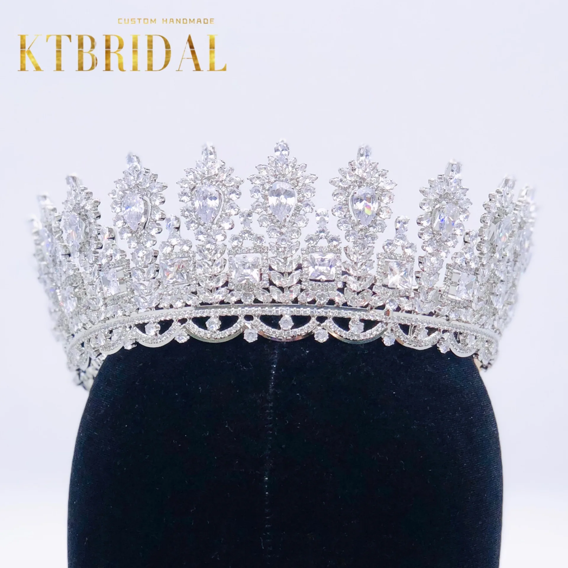 

Новинка, круговые короны, великолепная свадебная корона, головные уборы, вечерний шар, модный дизайн, женские свадебные аксессуары KTBRIDAL, подарок на свадьбу