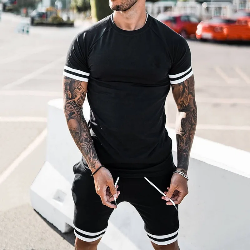 

Summer Mens Casual Shorts Sets Short Sleeve T Shirt +Shorts Male Streetwear Tracksuit Set Men's Brand Clothing 2 Pieces Sets