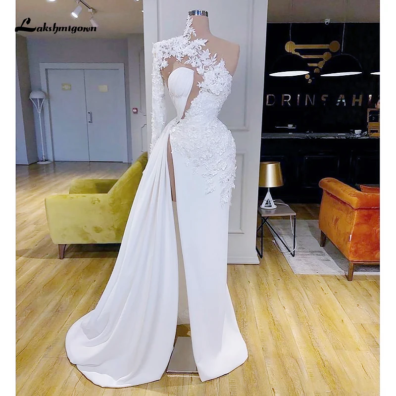 

Arabic Dubai Exquisite Lace White Prom Dresses High Neck One Shoulder Long Sleeve Formal Evening Gowns Side Split Prom Dresses