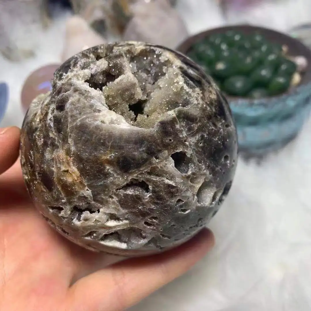 

Натуральный хрустальный шар sphalerite