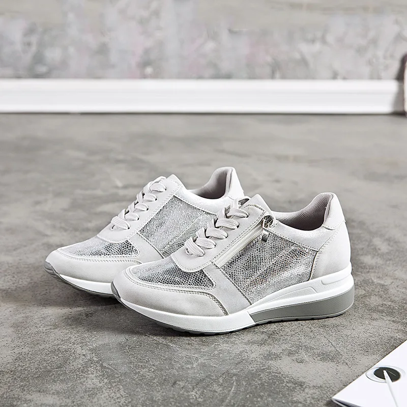 Zapatos de mujer Женская обувь со змеиным узором Модные брендовые кроссовки с