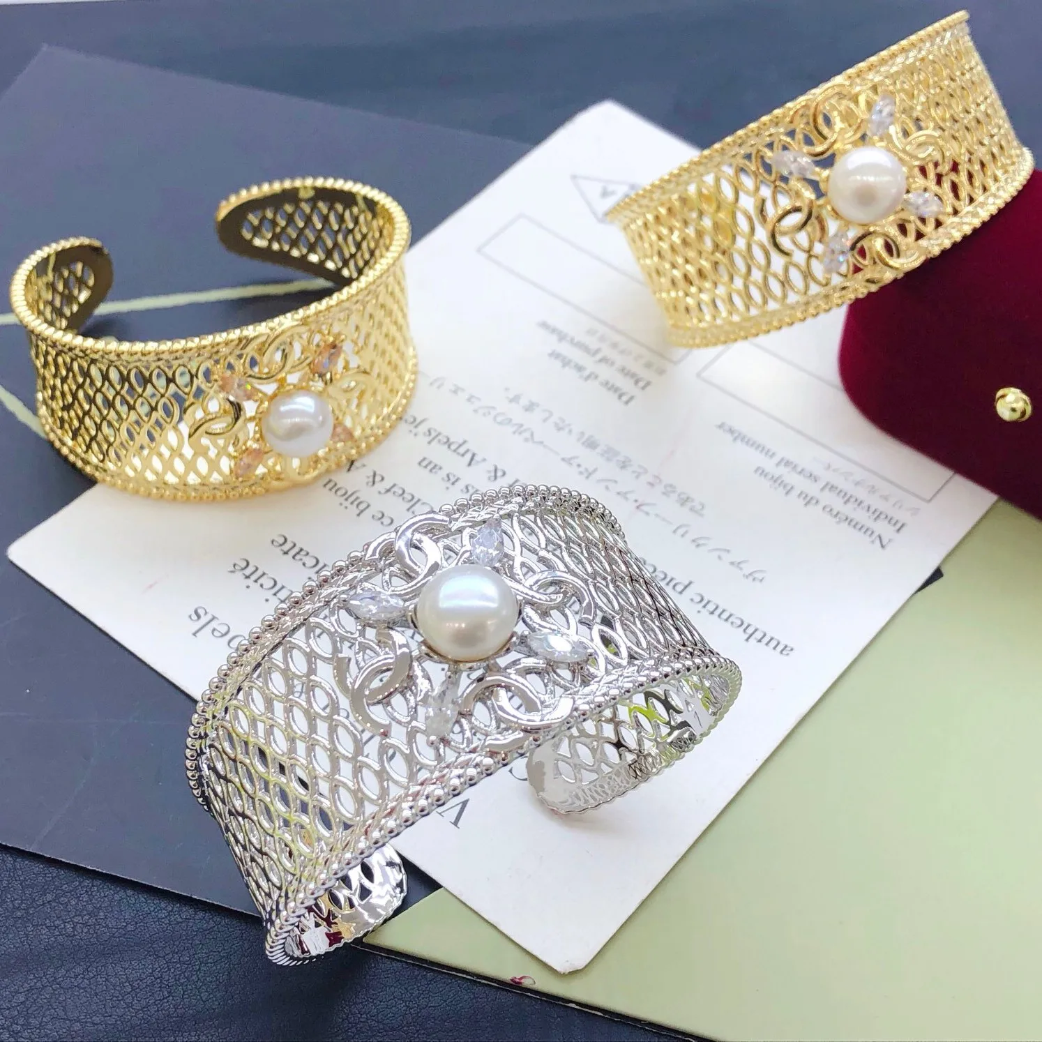 Медные модные браслеты с пресноводным жемчугом и цирконием для женщин необычный