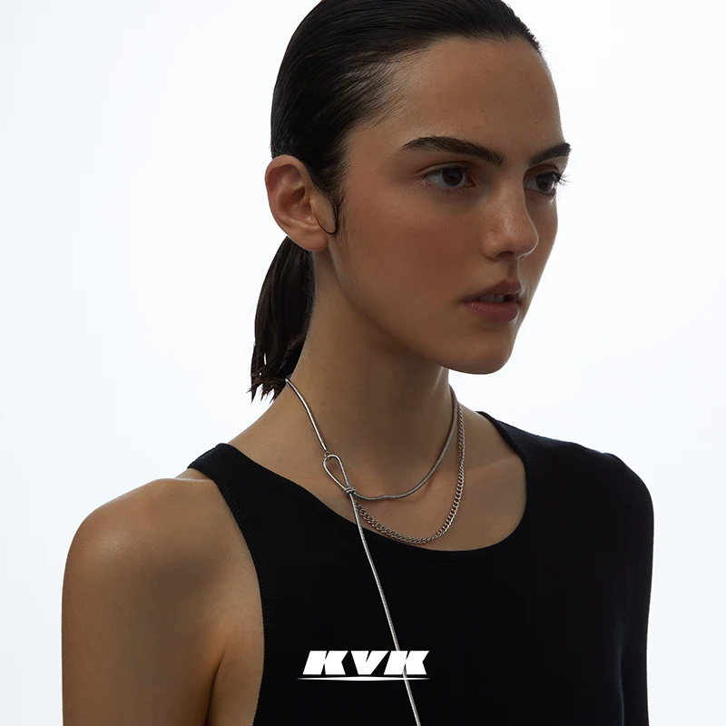 

618 pre-sale KVK Necklace New Fashion clavicle chain design feeling knot flow simple style accessories women's super Fairy