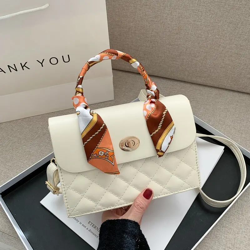 

2021 fashion silk scarf rhombus small square bag Korean version ins workplace western style simple portable female bag