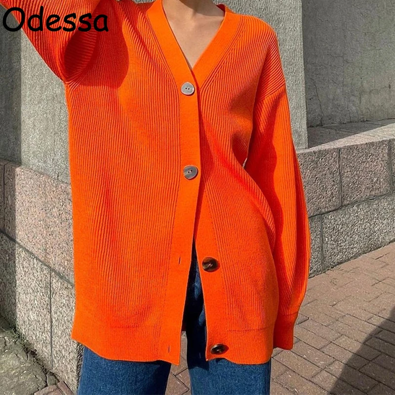 

Трикотажное пальто с длинным рукавом и пуговицами, в стиле оверсайз