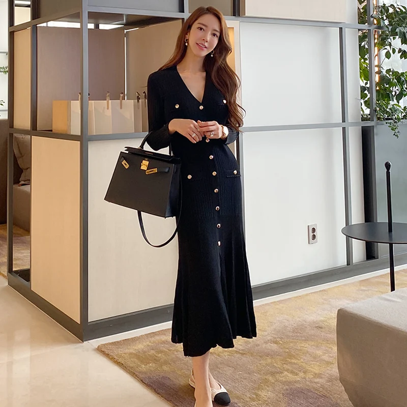 

JXMYY 2020 autumn and winter new Korean style temperament V-neck slim long skirt fashion bag hip bottoming sweater skirt dress